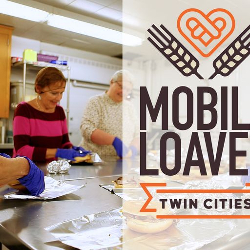 Photo of Mobile Loaves Twin Cities volunteers in action